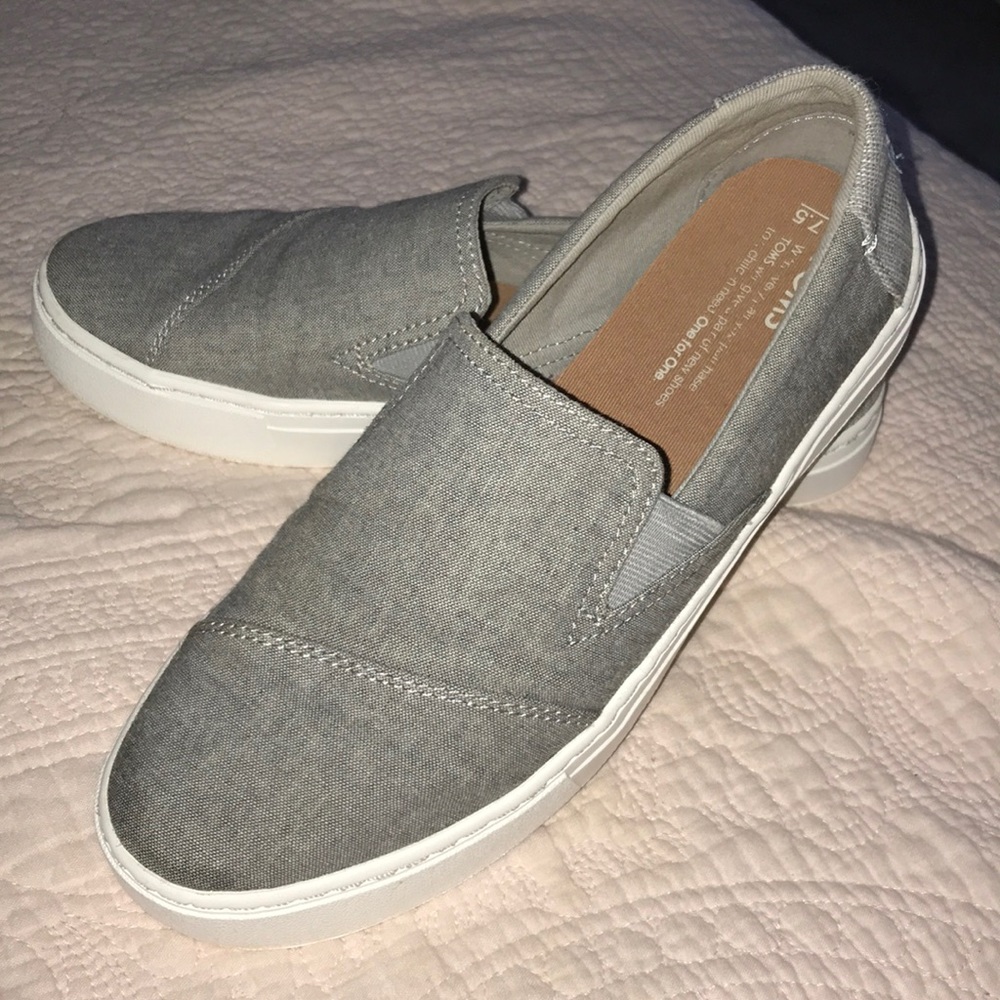 Toms